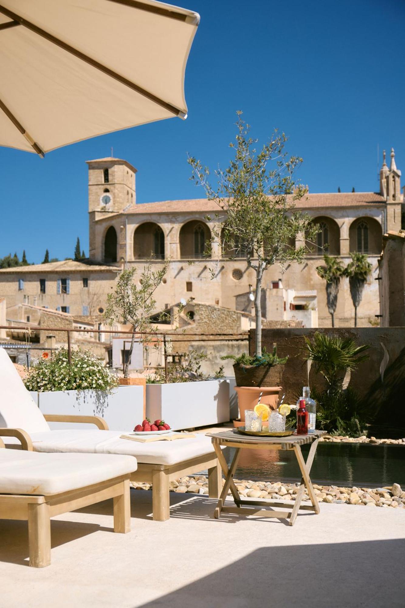Forn Nou Hotel